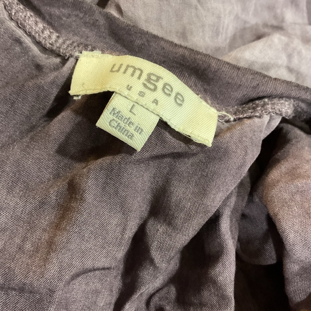Umgee Mineral Wash Long Sleeve Pullover, Twist Front, Light Purple Top - Picture 5 of 8